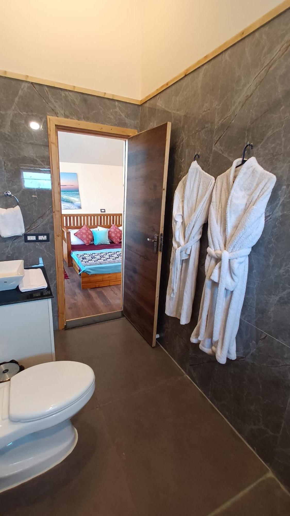 Chan Beach Resort Bahur Dış mekan fotoğraf